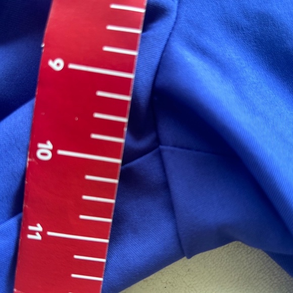 Women's pebble beach golf shorts. Size 12 purple - Picture 4 of 10